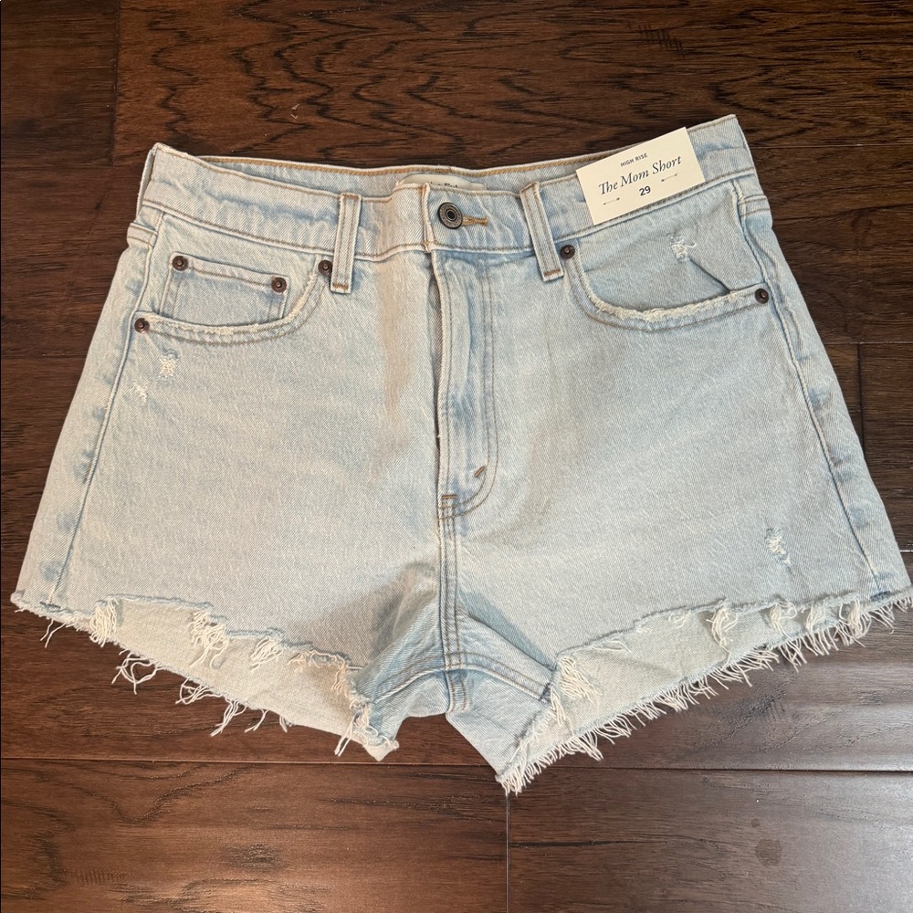 Abercrombie & Fitch High Rise Mom Short, Size 29